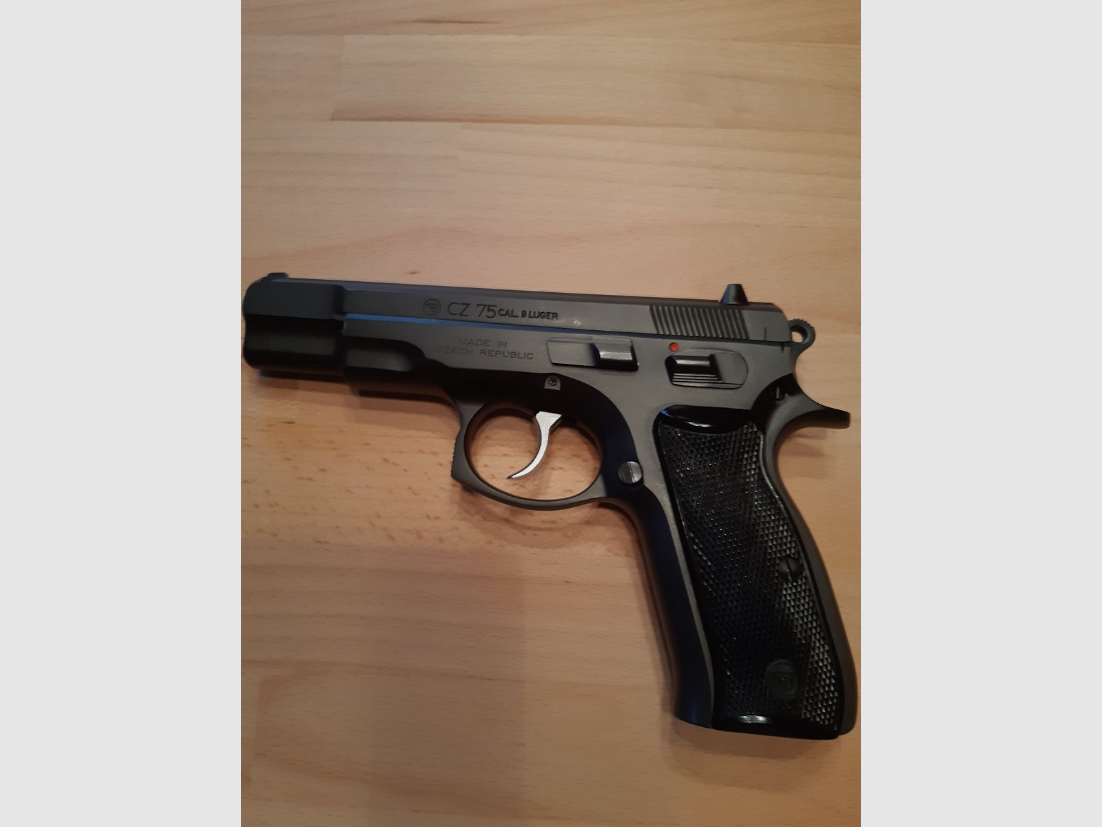 BRÜNNER CZ  m  75