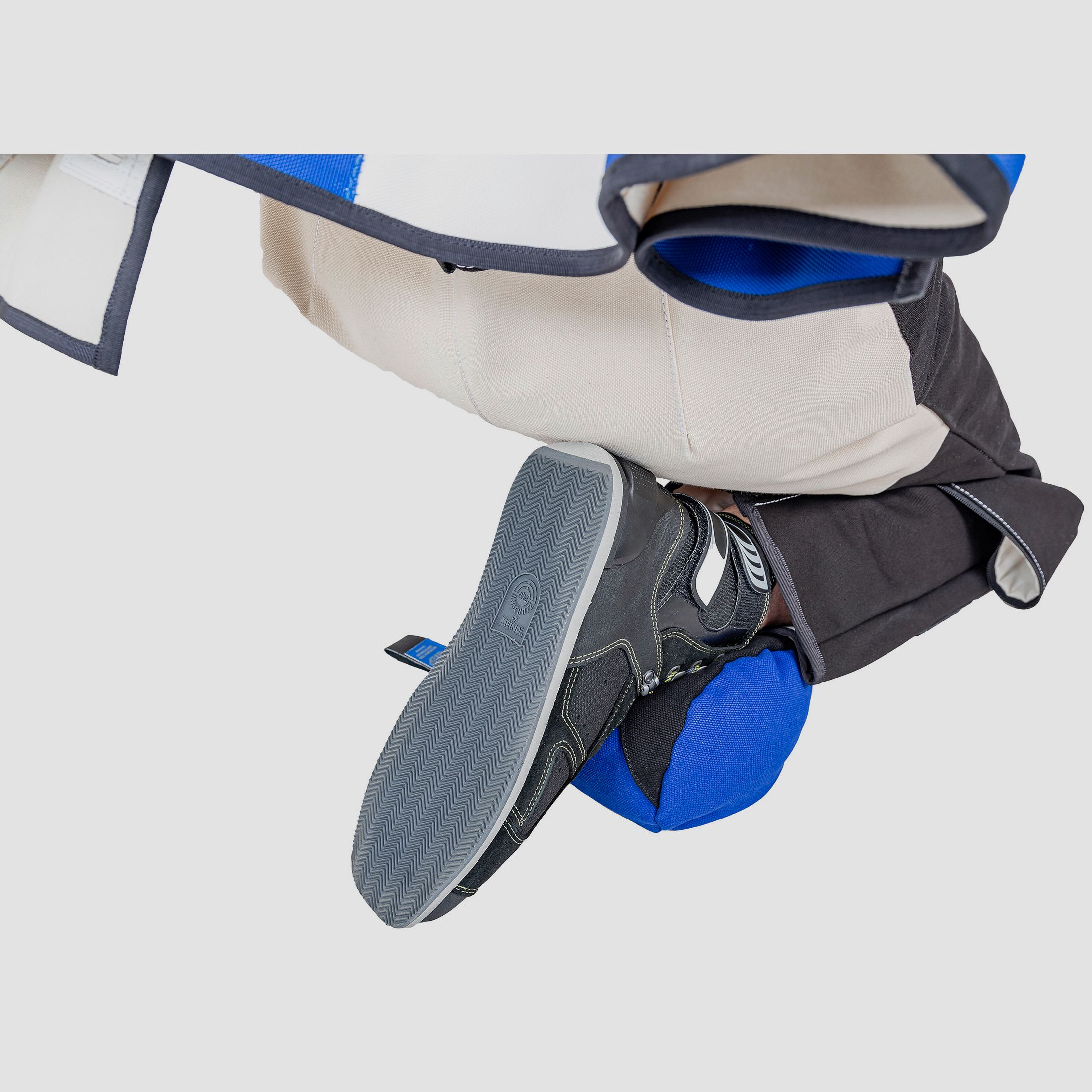 Shooting shoe "STRONG