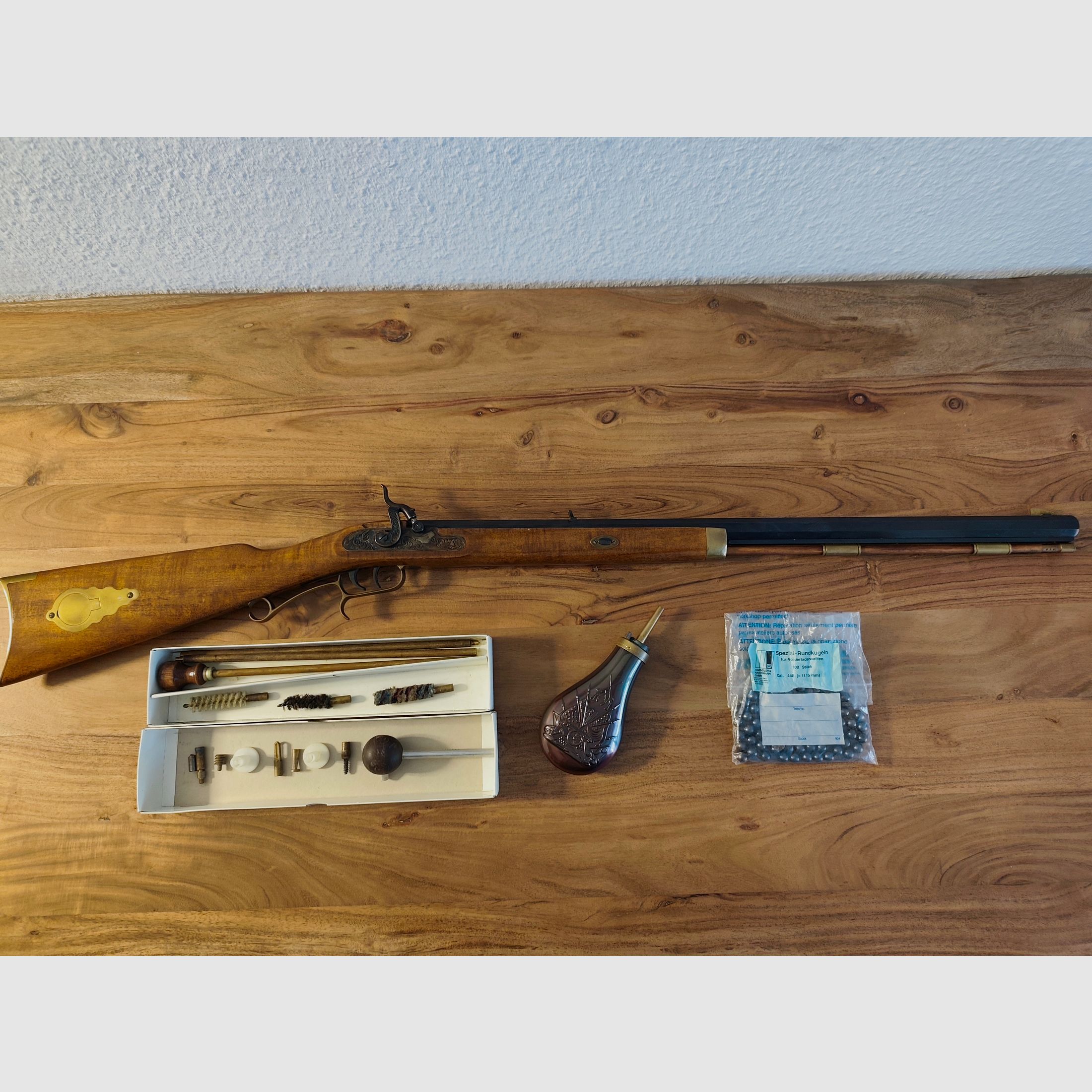 DIKAR SPAIN 45 Cal. Black Powder  HAWKEN  Vorderladergewähr