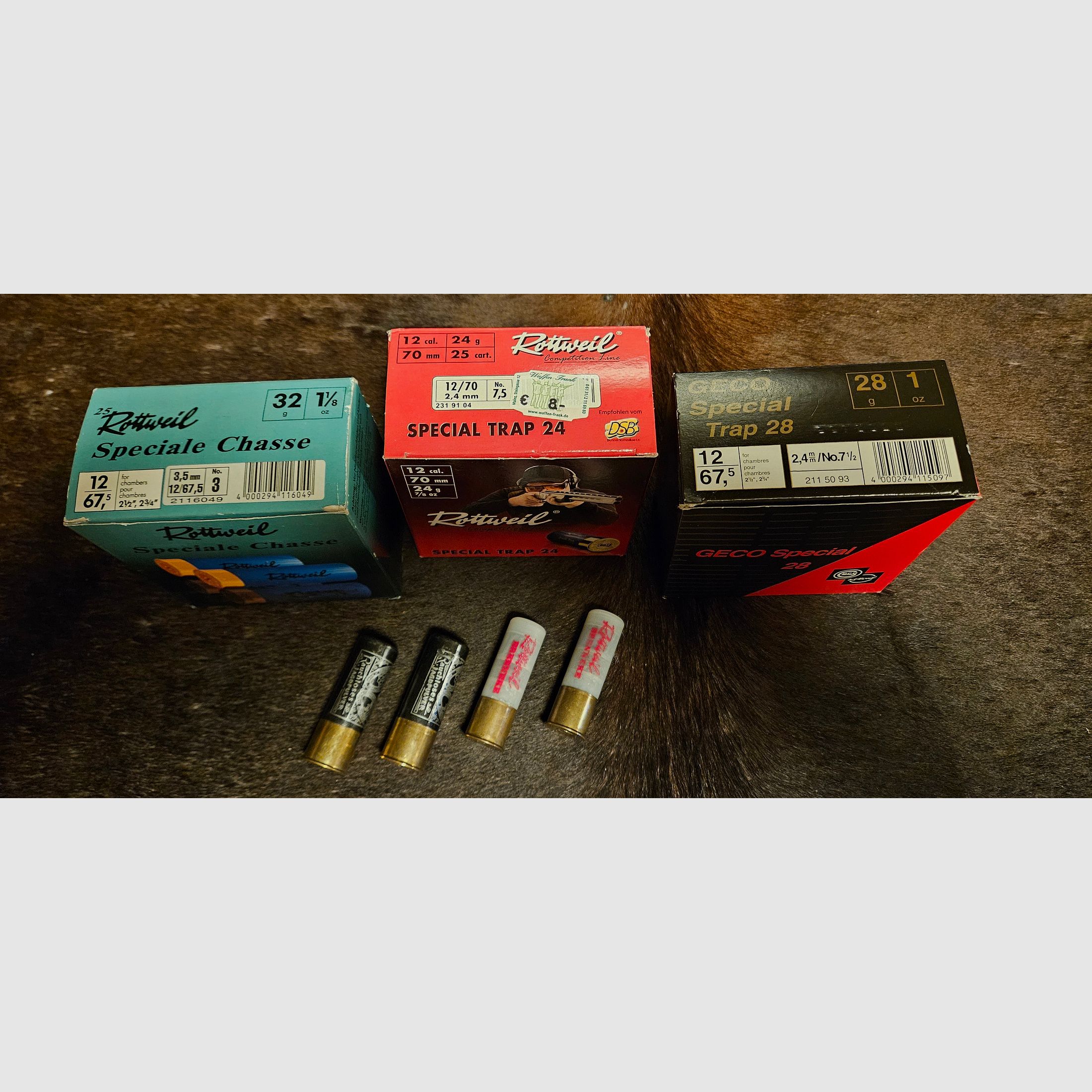 Gemischtes Paket diverser Schrotpatronen und FLG