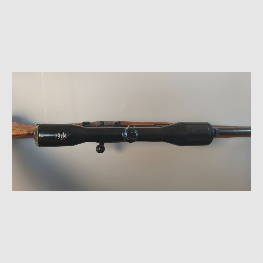 AKAH Merkur 7x64