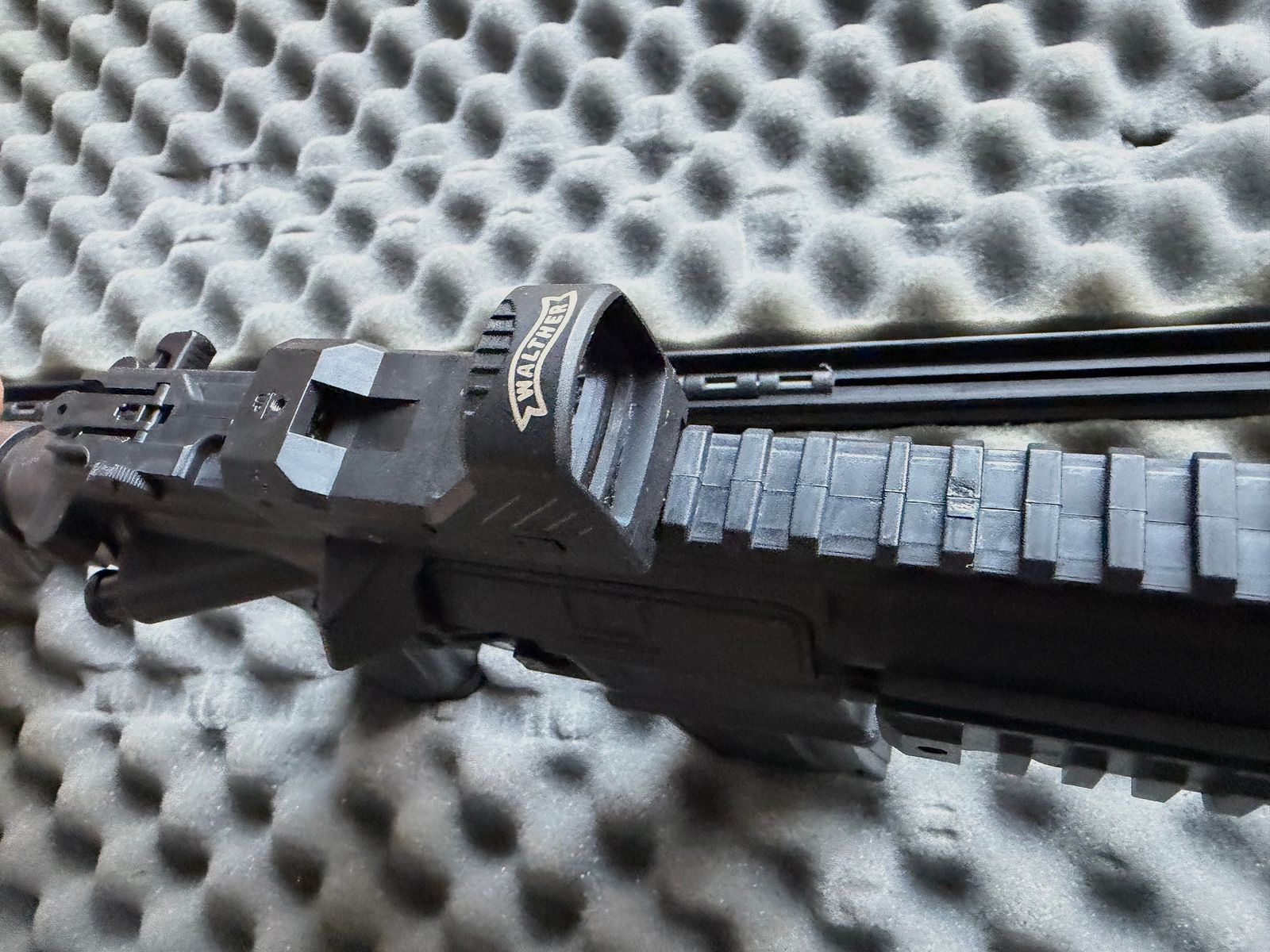Heckler & Koch HK416 A5 kal. 4,5 mm staal BB Co2 | inclusief wapenkoffer | als nieuw