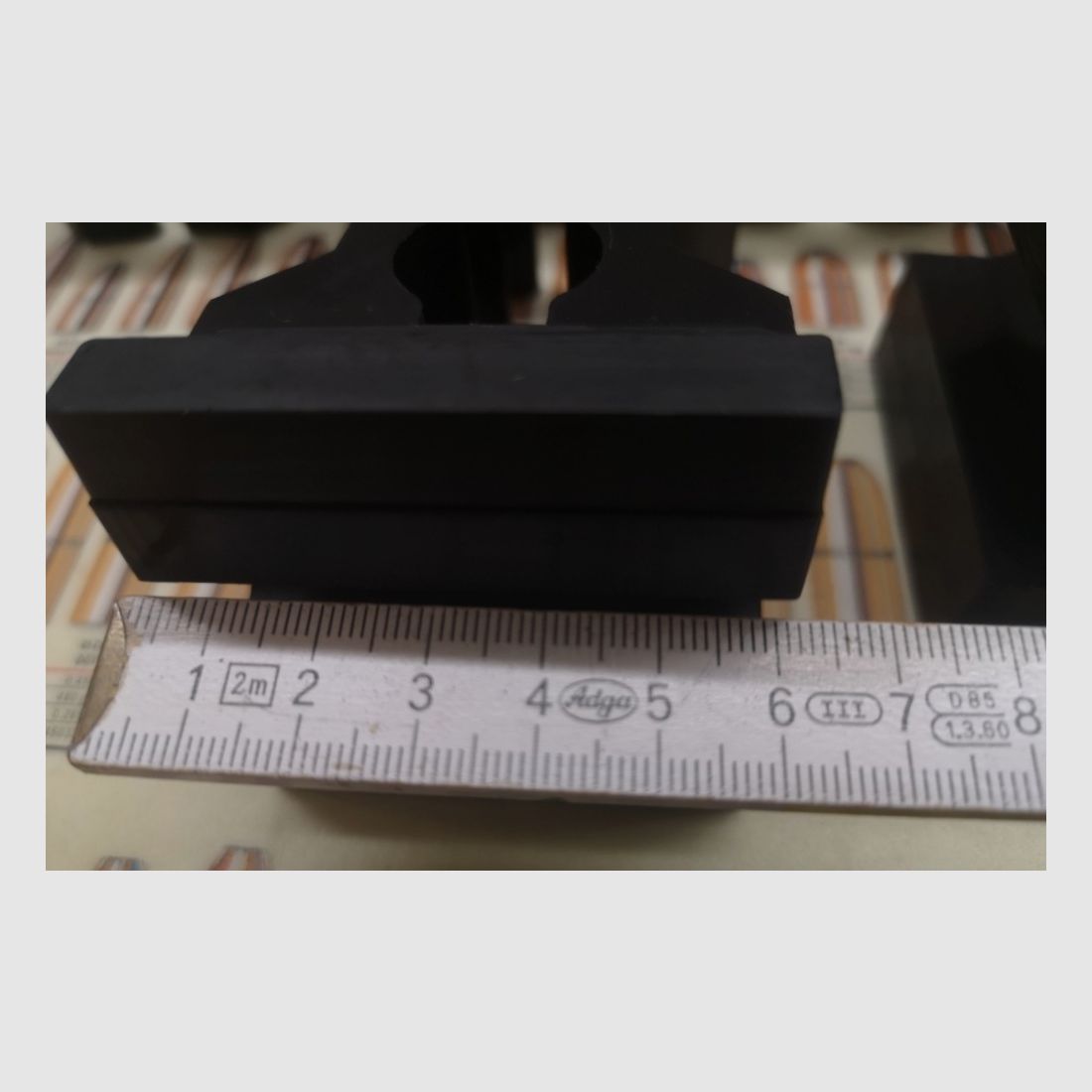 Gewehrhalter Waffenhalter Waffenschrank PUR Behördenqualität