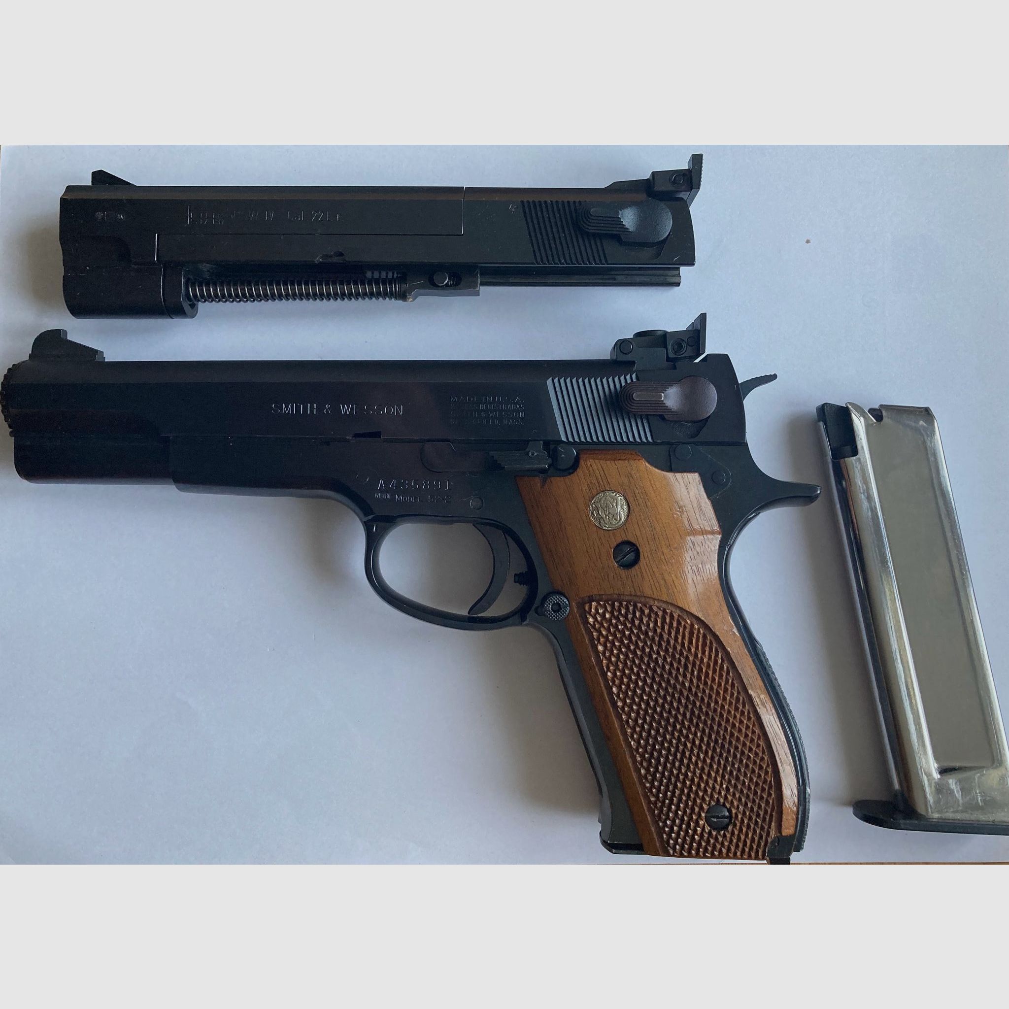 Smith & Wesson M52 inkl. Wechselsystem Peters Stahl .22 l.r. – Komplettset