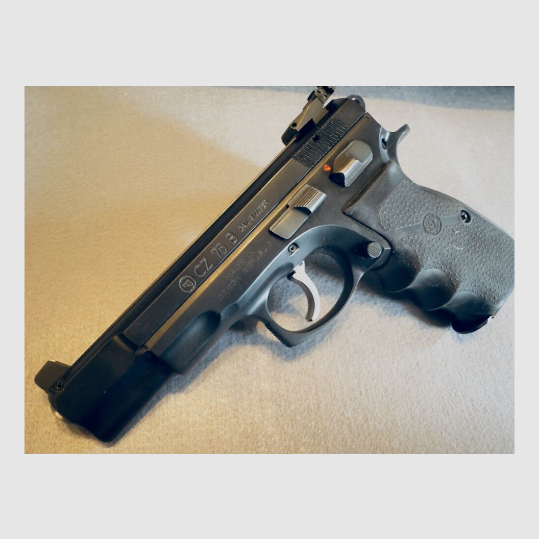 ČESKÁ ZBROJOVKA CZ75 Sport