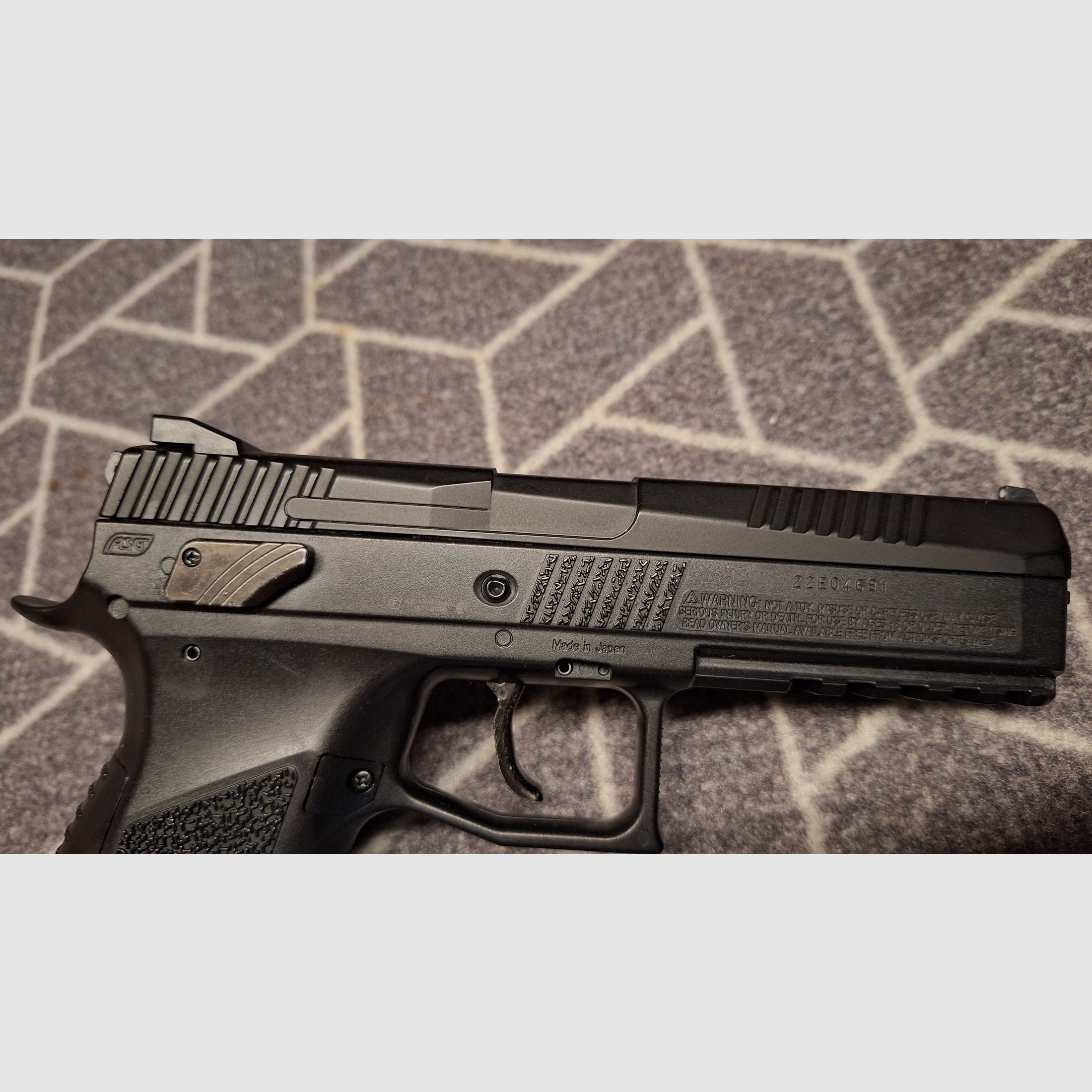 CZ P-09 Duty 4,5 mm Diabolo/Stahl BB Co2-Pistole Blow Back, Bild 2 von 12