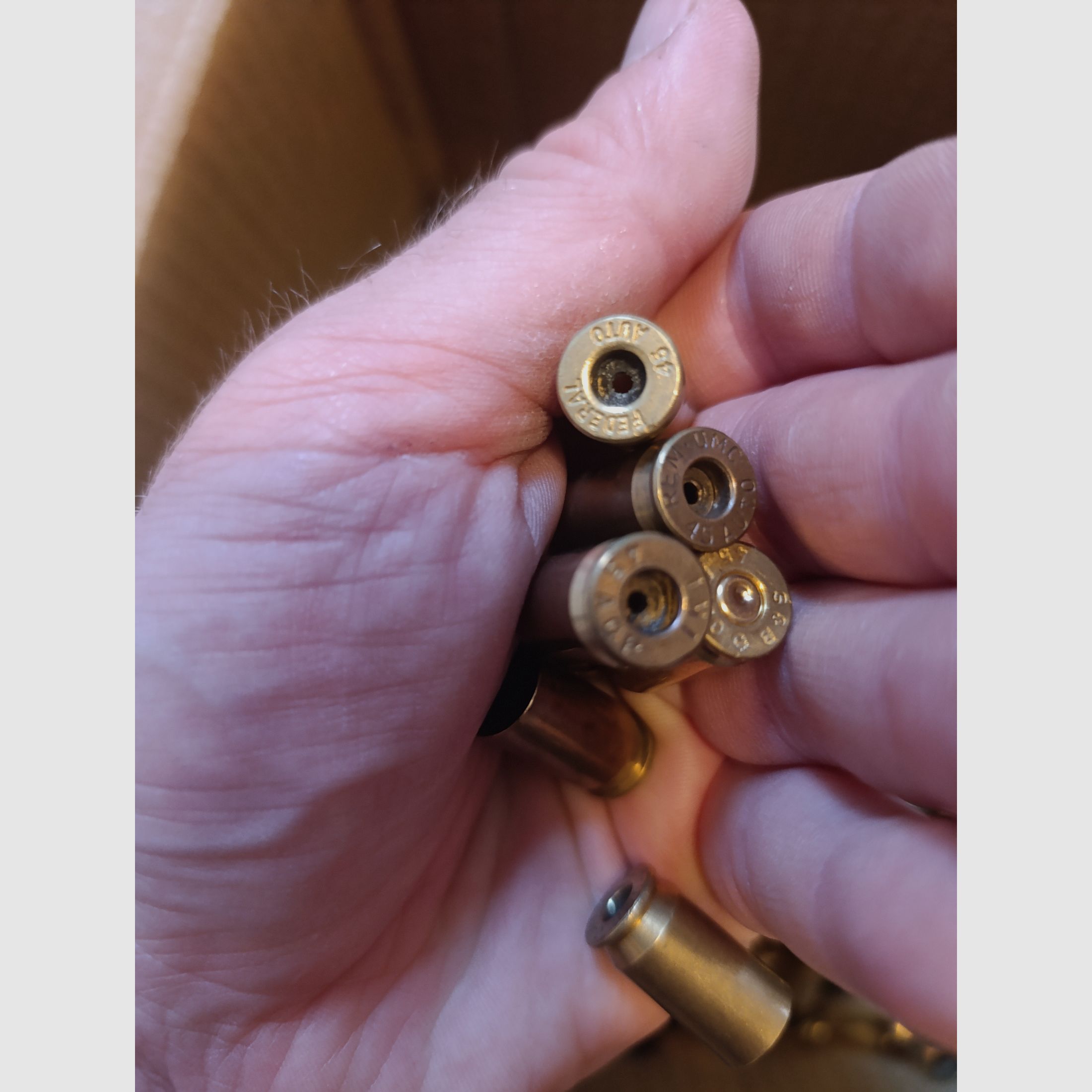 2800 bossoli bossoli in ottone . 45 ACP (calibrati e accesi) 