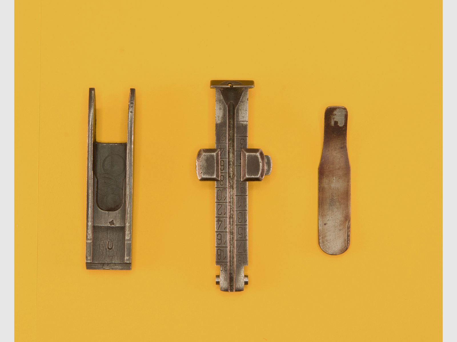 Carabine K98 avec clapet de visée, courbe de visée et ressort à lame