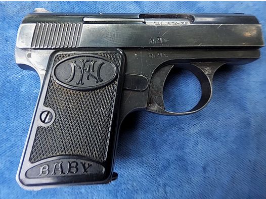 Baby Browning .25ACP (unbrauchbar gemacht)