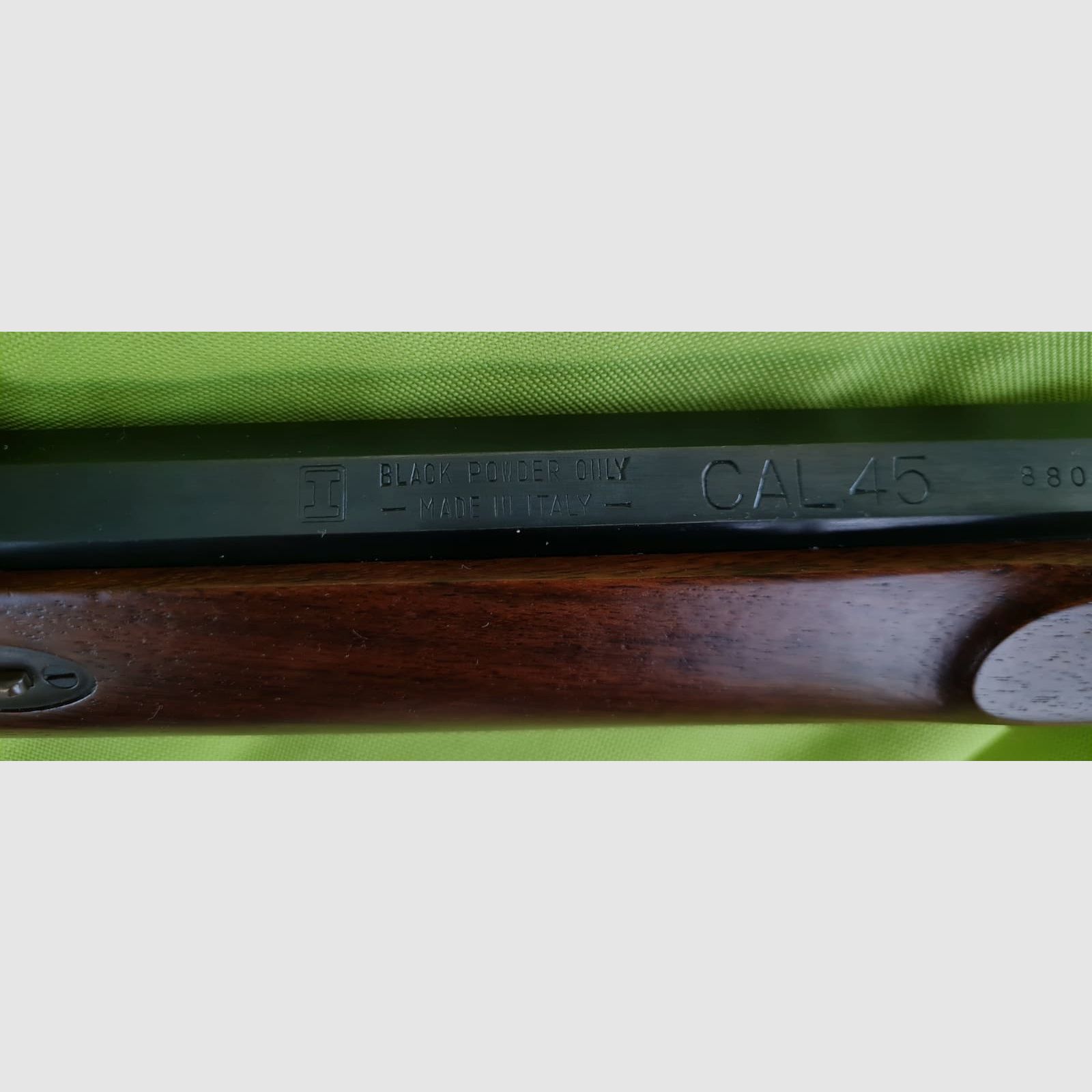 Invetsarms muzzleloader percussion rifle Hawken Rifle cal. 45