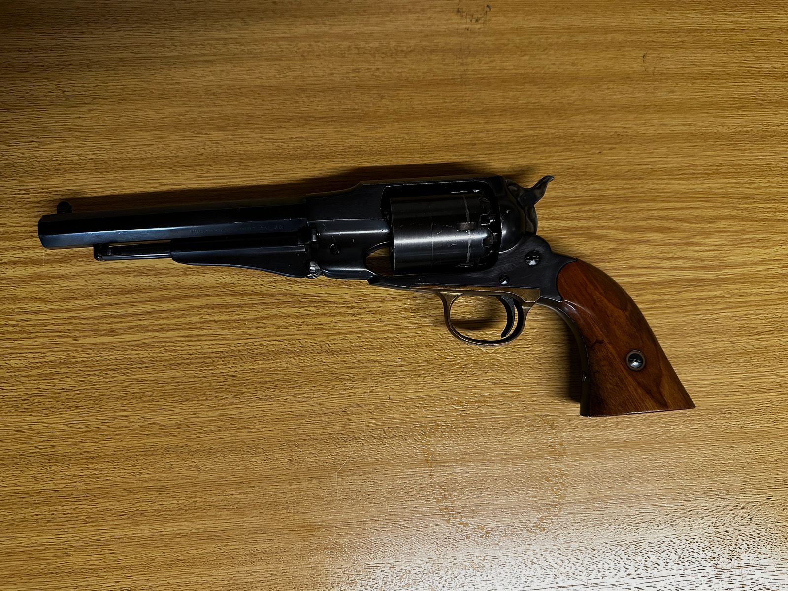 Remington  New Army, Cal .36, Bild 2 von 3