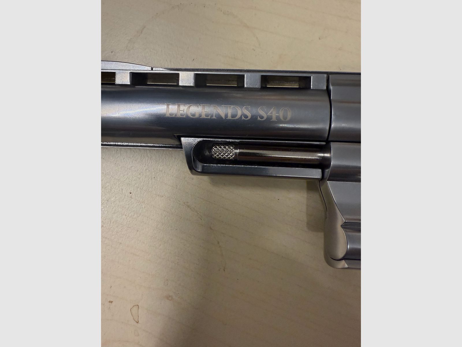 Legenden S40