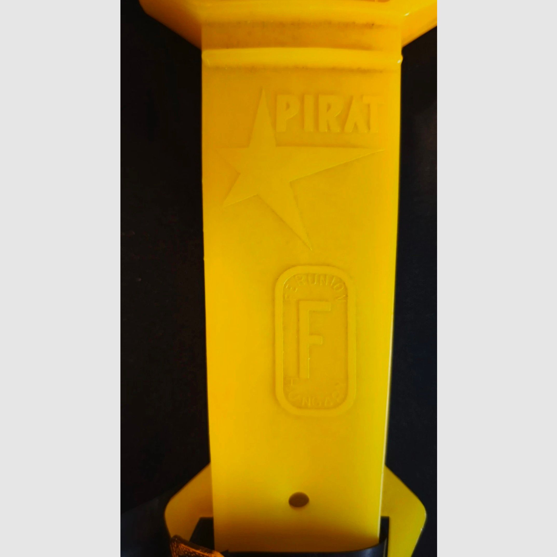 Cuchillo de buceo DDR Pirata - NVA GST 1975 - Original