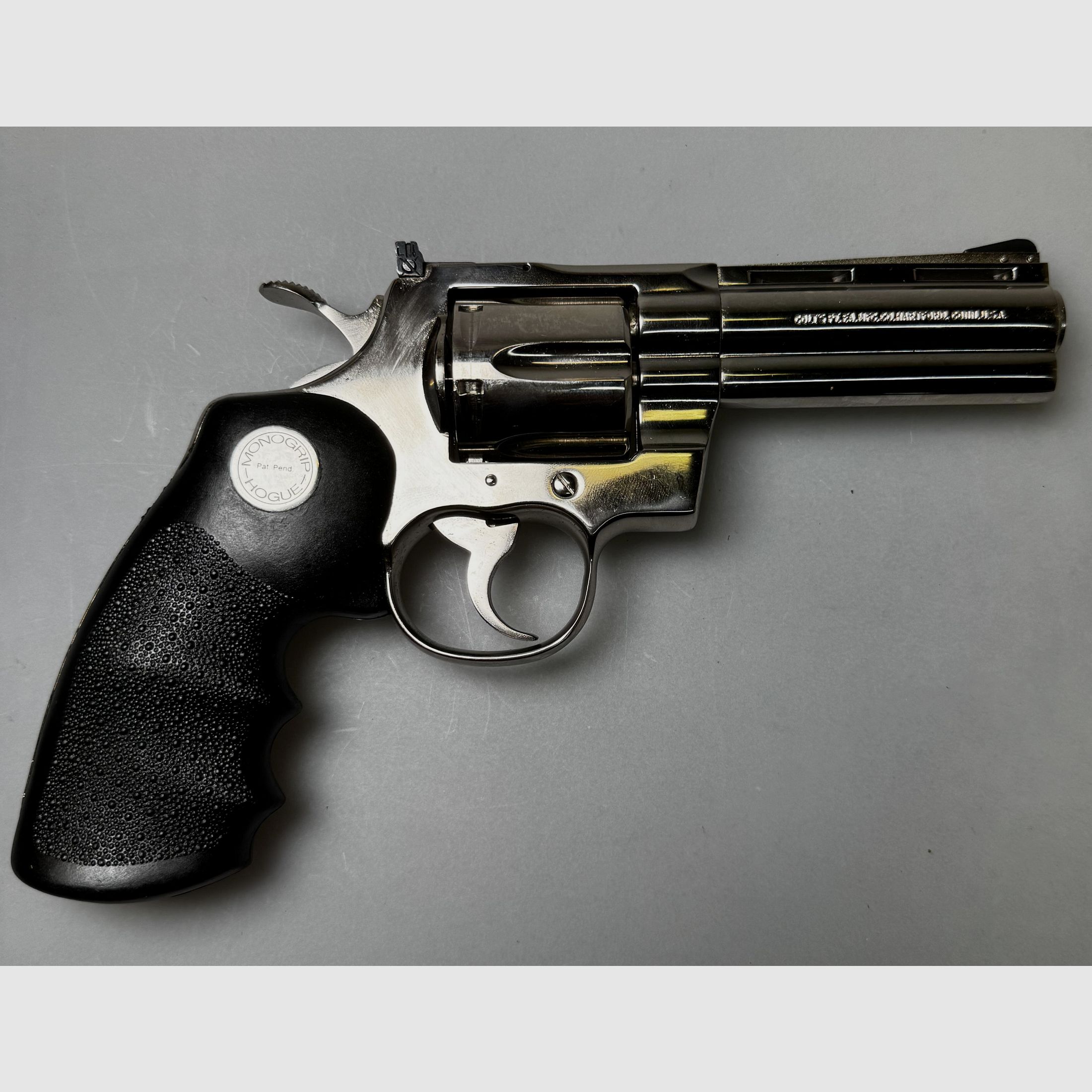 Revolver Colt Python 6" .357 Mag. , Occasion, Bild 1 von 2