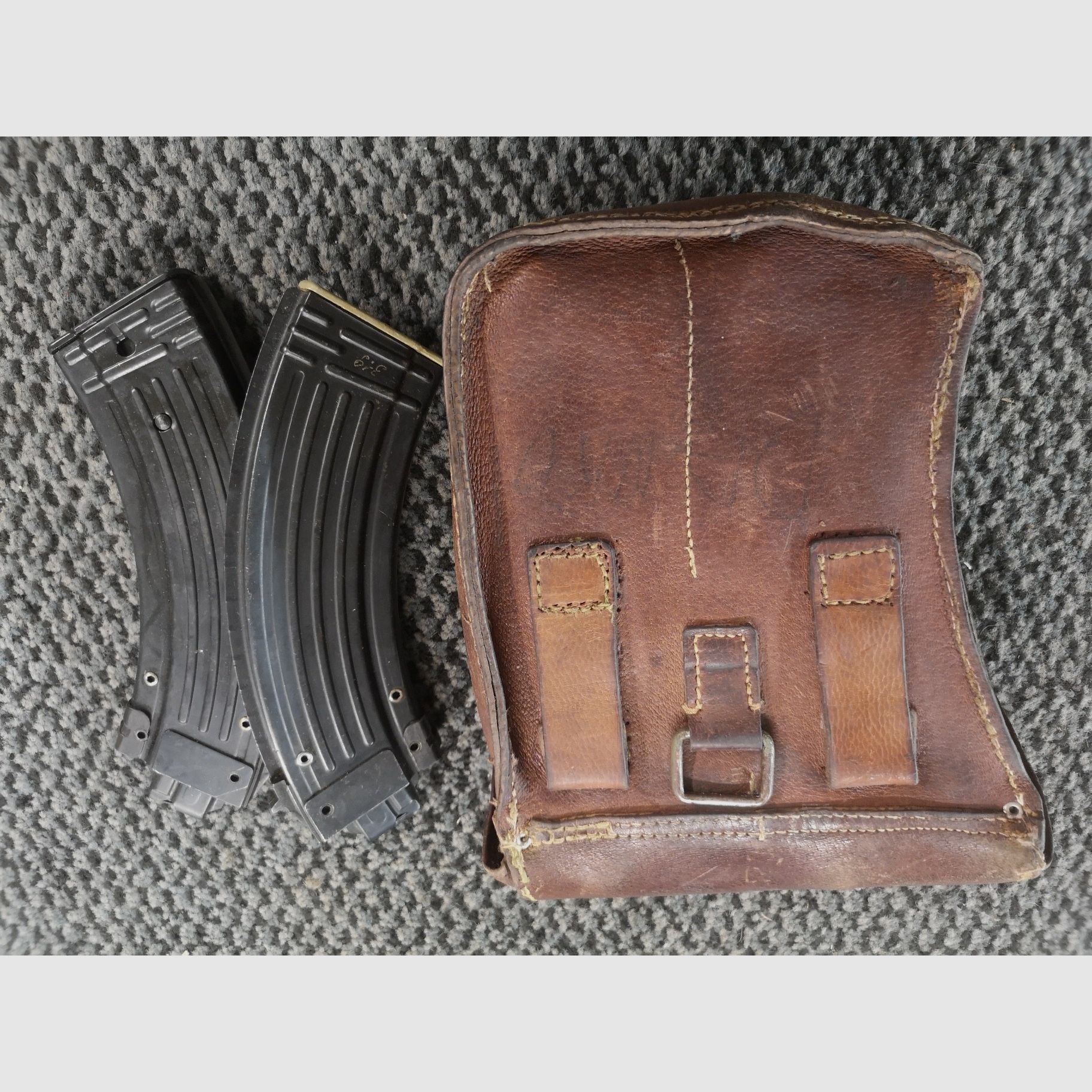 AK Leder Magazintasche