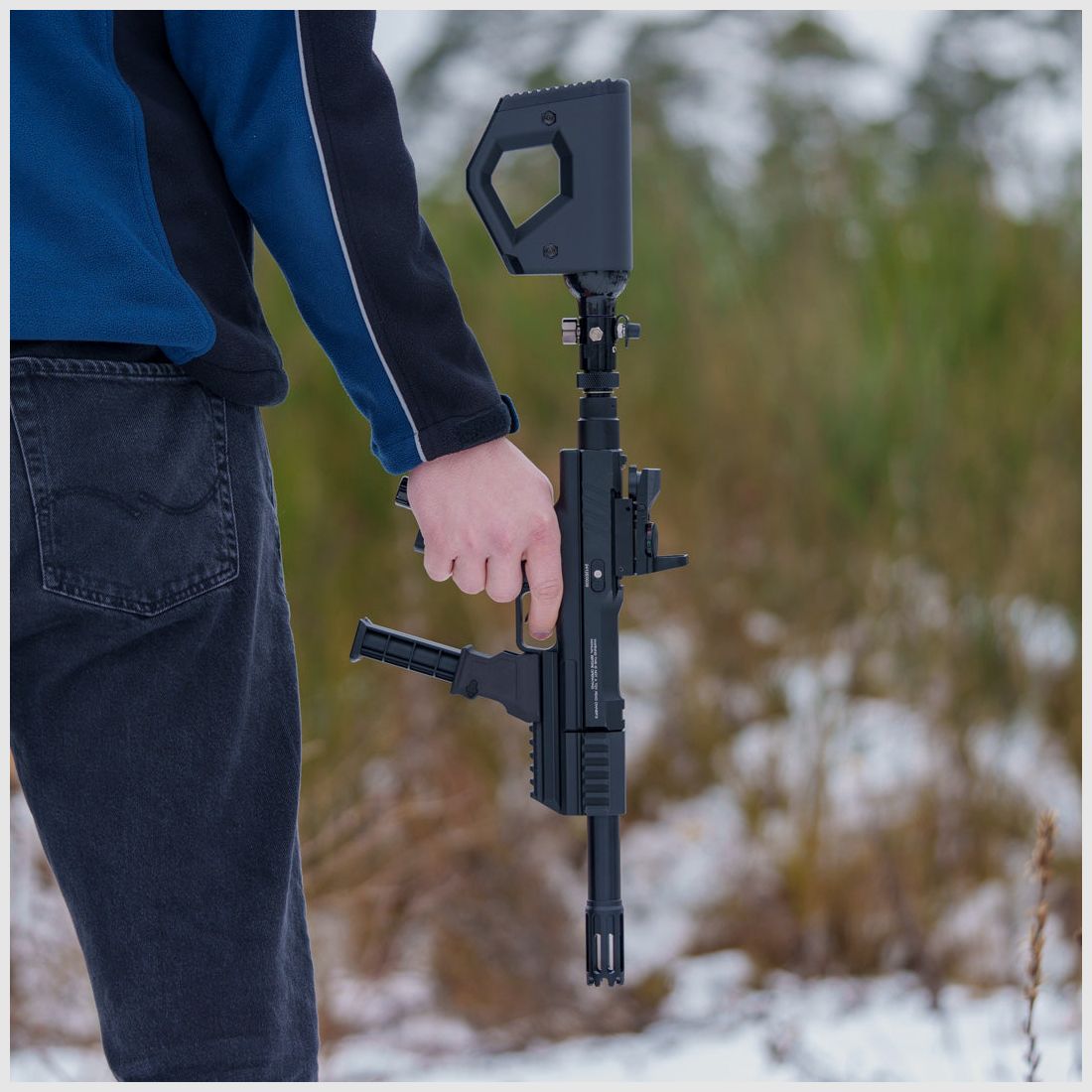 Shoulder stock | 0.16 (9ci) L bottle | BUTTSTOCK | BLACK | stylish design