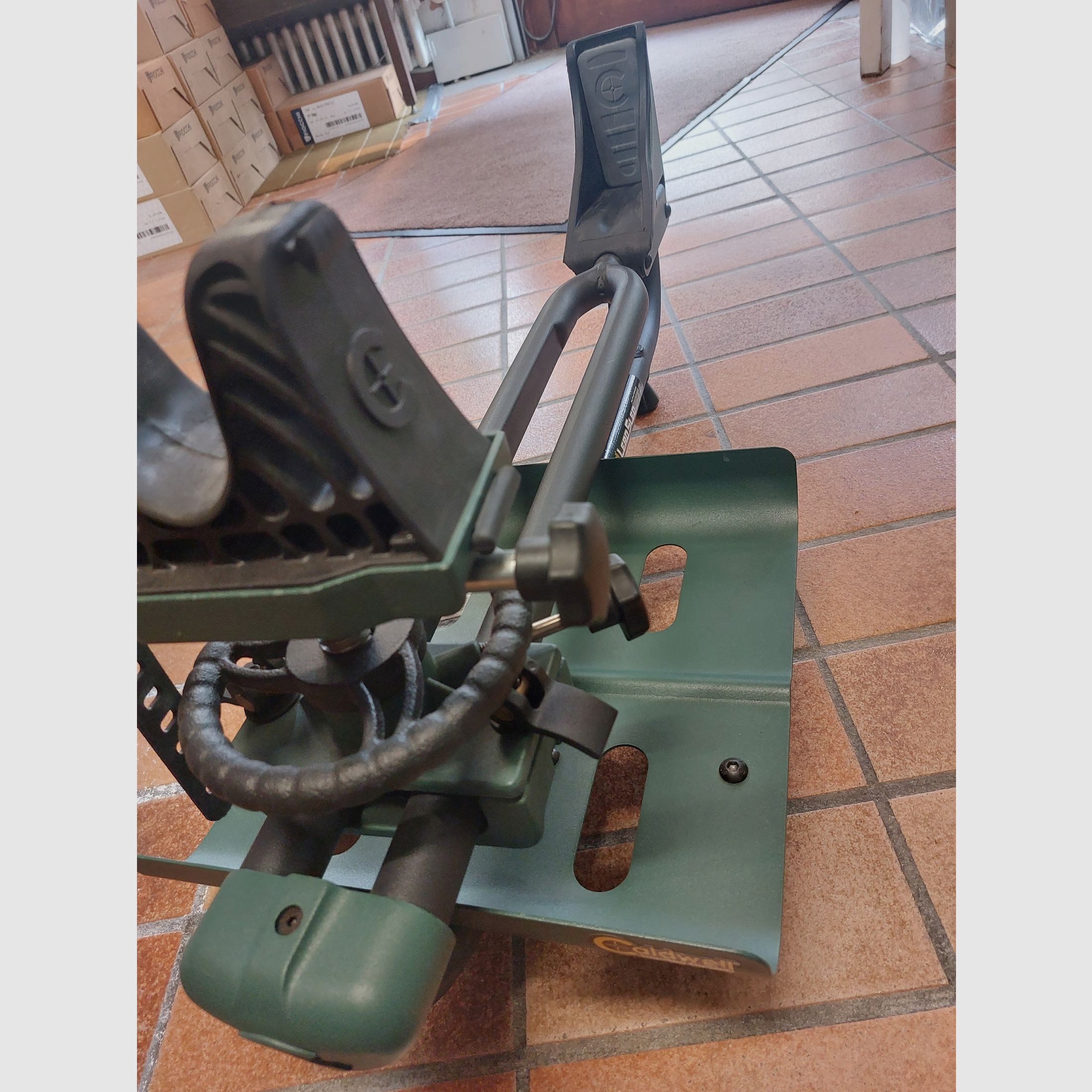 Caldwell schietsteun met terugslagdemper