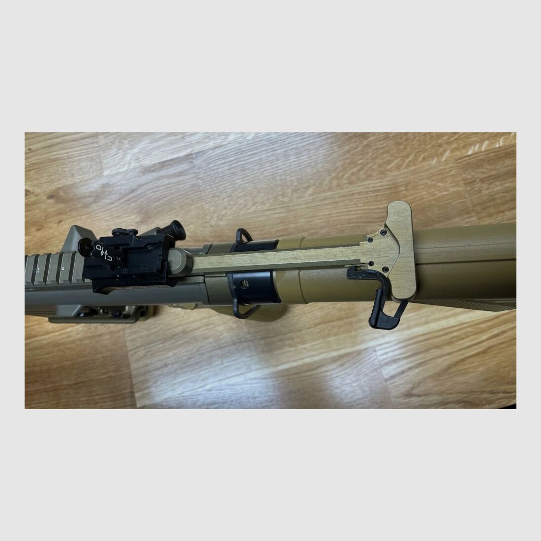 Heckler & Koch MR308 A3 13" - semi-automatic rifle .308 Win. Color sand / RAL8000 - H&K MR 308 A3 - civilian version of the H&K 417