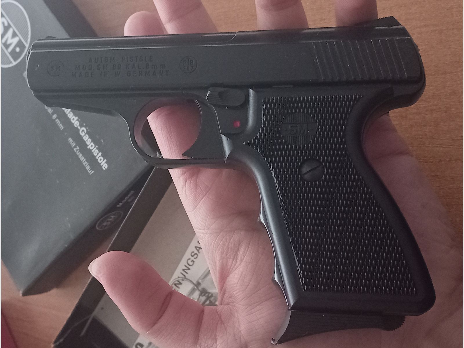 Zeldzame Rhöner SM 80 in kal. 8 mm Knall/ PTB 267 met verpakking!