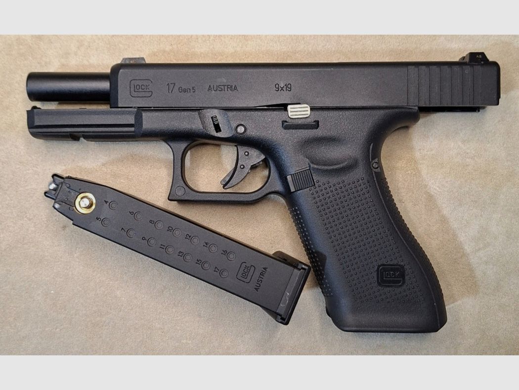 !Neuwertig! Vitrinen-Modell! VFC Glock 17 Gen 5, 6mm, GBB, Airsoft, m= Lauf und Schlitten aus Metall, by Umarex