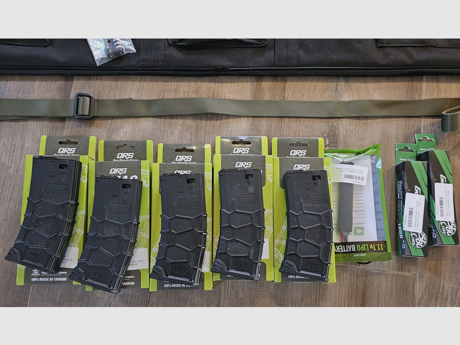 Ares M4 X-Class Model 15 S-AEG Softair-Gewehr + Ausrüstung WIE NEU/Unbenutzt