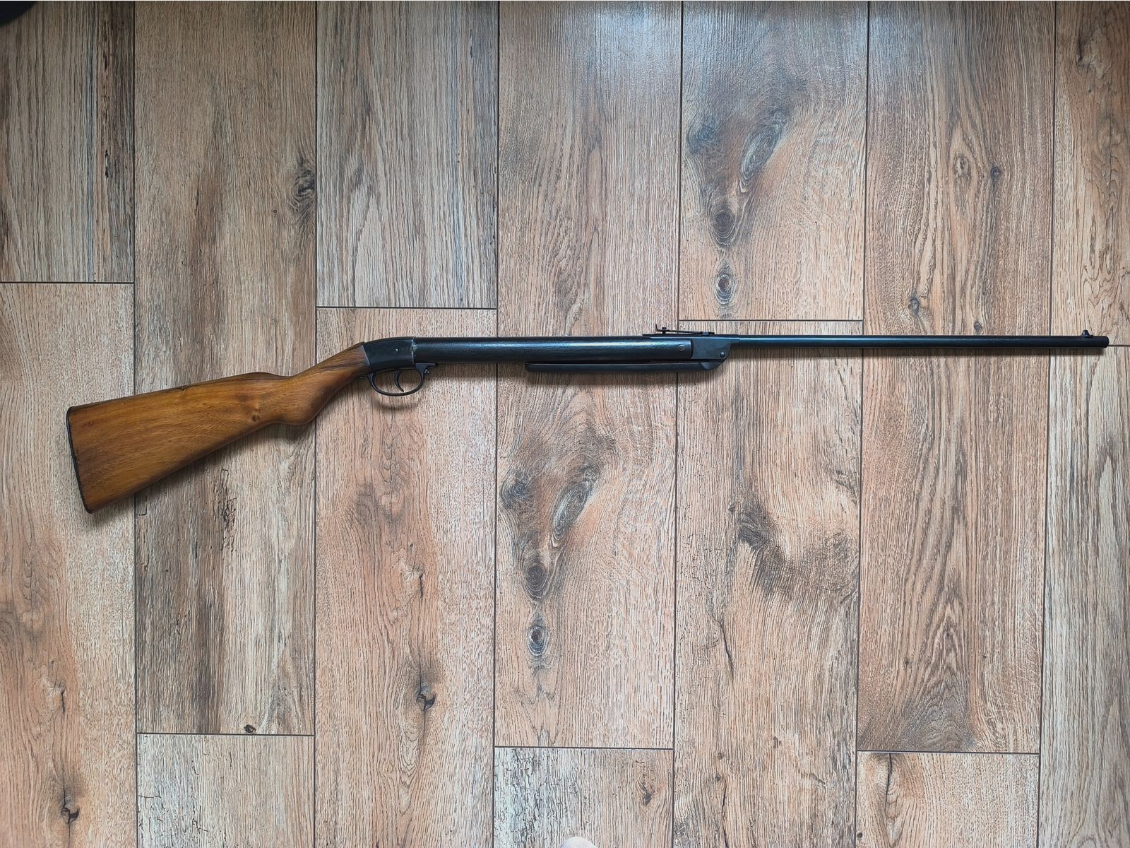 Pre-war air rifle cal. 4.5, image 2 of 3