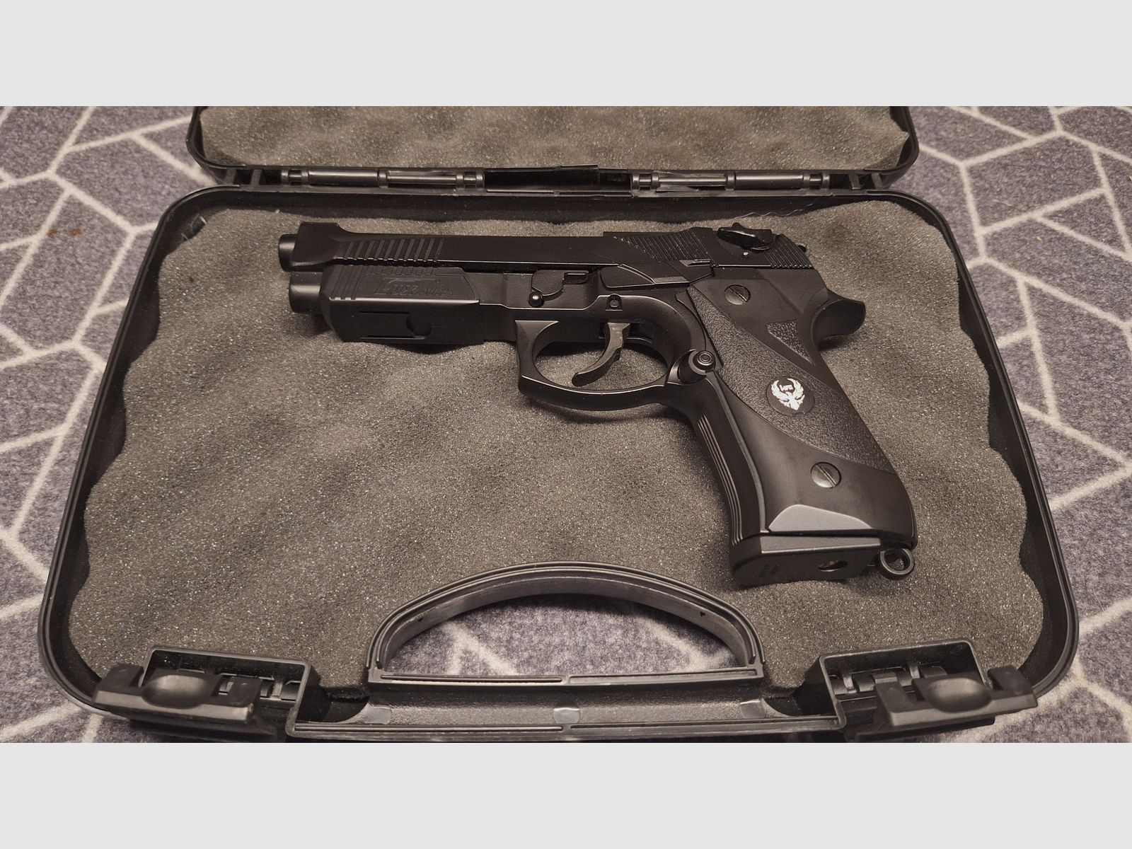 Beretta 92 Replik GBB Pistola Airsoft HG-192B-C - NUEVO!