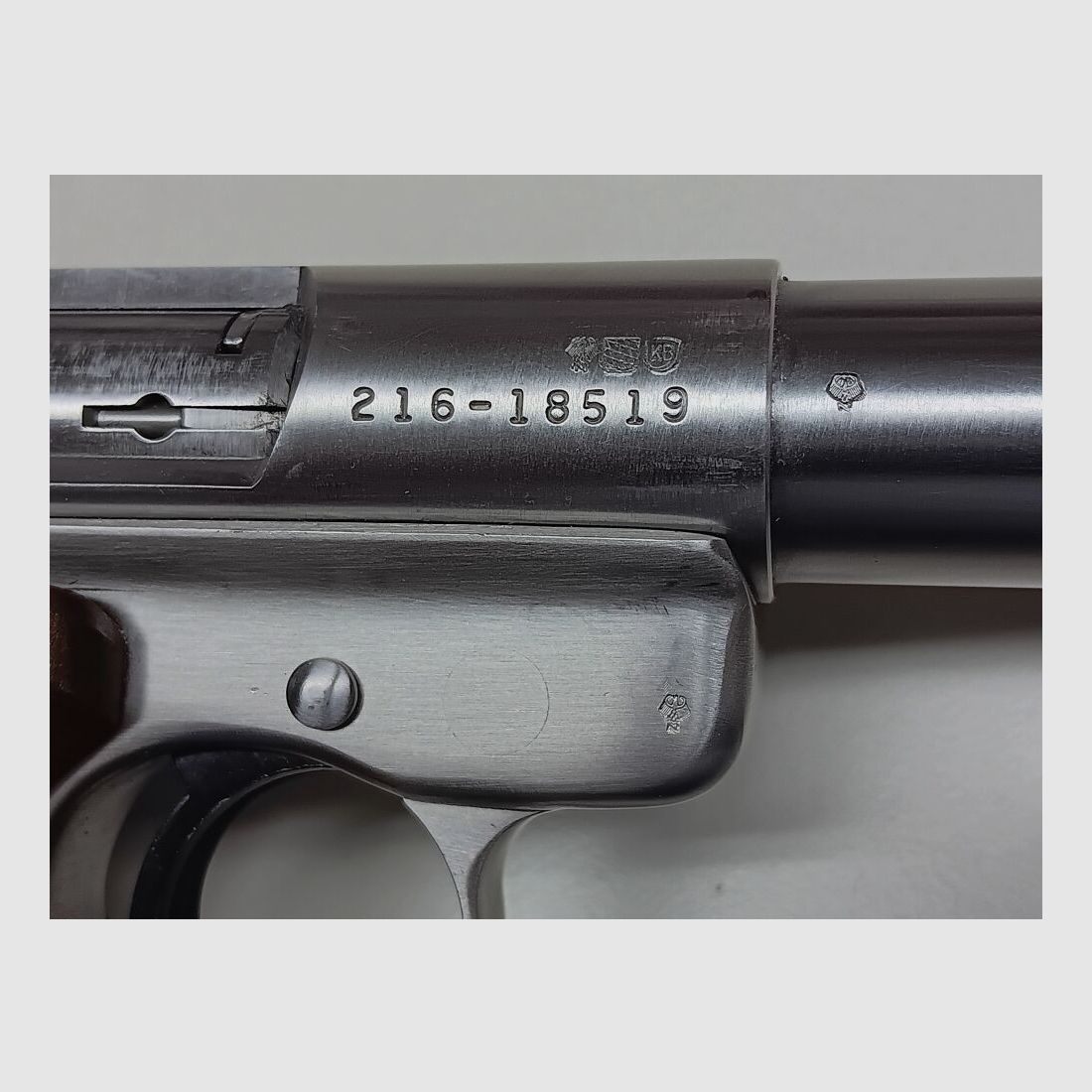 Sturm , Ruger & Co. Inc. Southport , Conn. USA Mark II - Target Stainless
