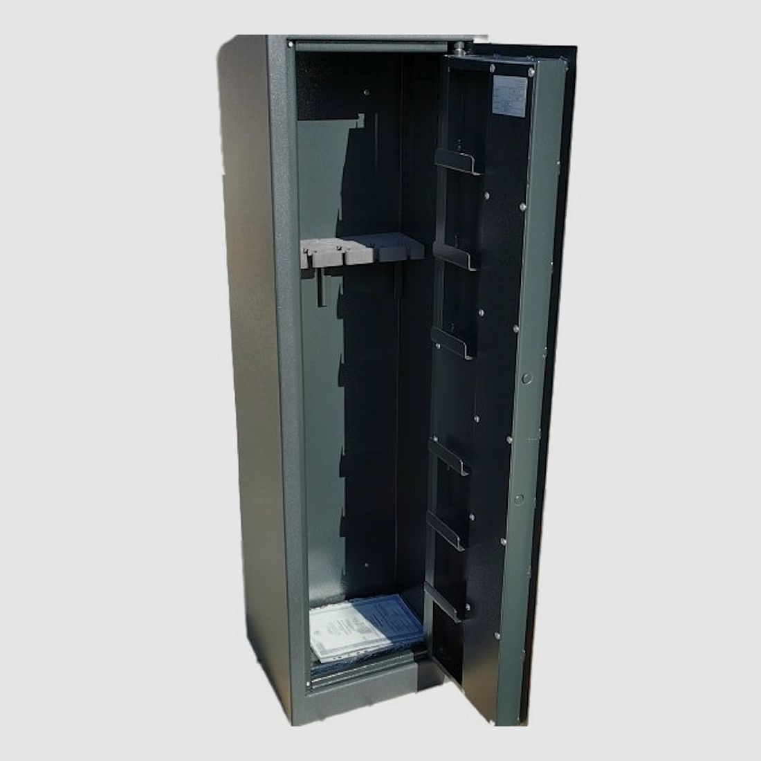 Waffenschrank Shooter KORMORAN (1700x540x380) Klasse 1, 7 LW