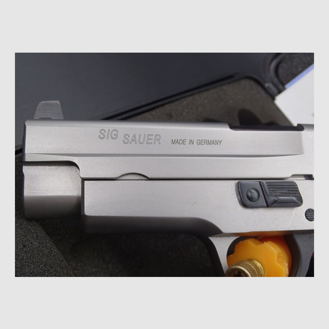SIG SAUER Made in Germany P220 Kaliber .45 Auto P220, Bild 5 von 5