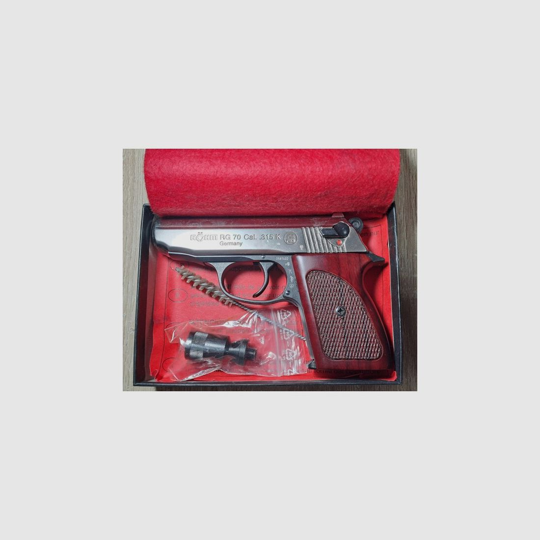 Orig. Röhm RG 70 "Ladystar" / .315 knall / PTB 753 Bicolor mit Holzgriffen!