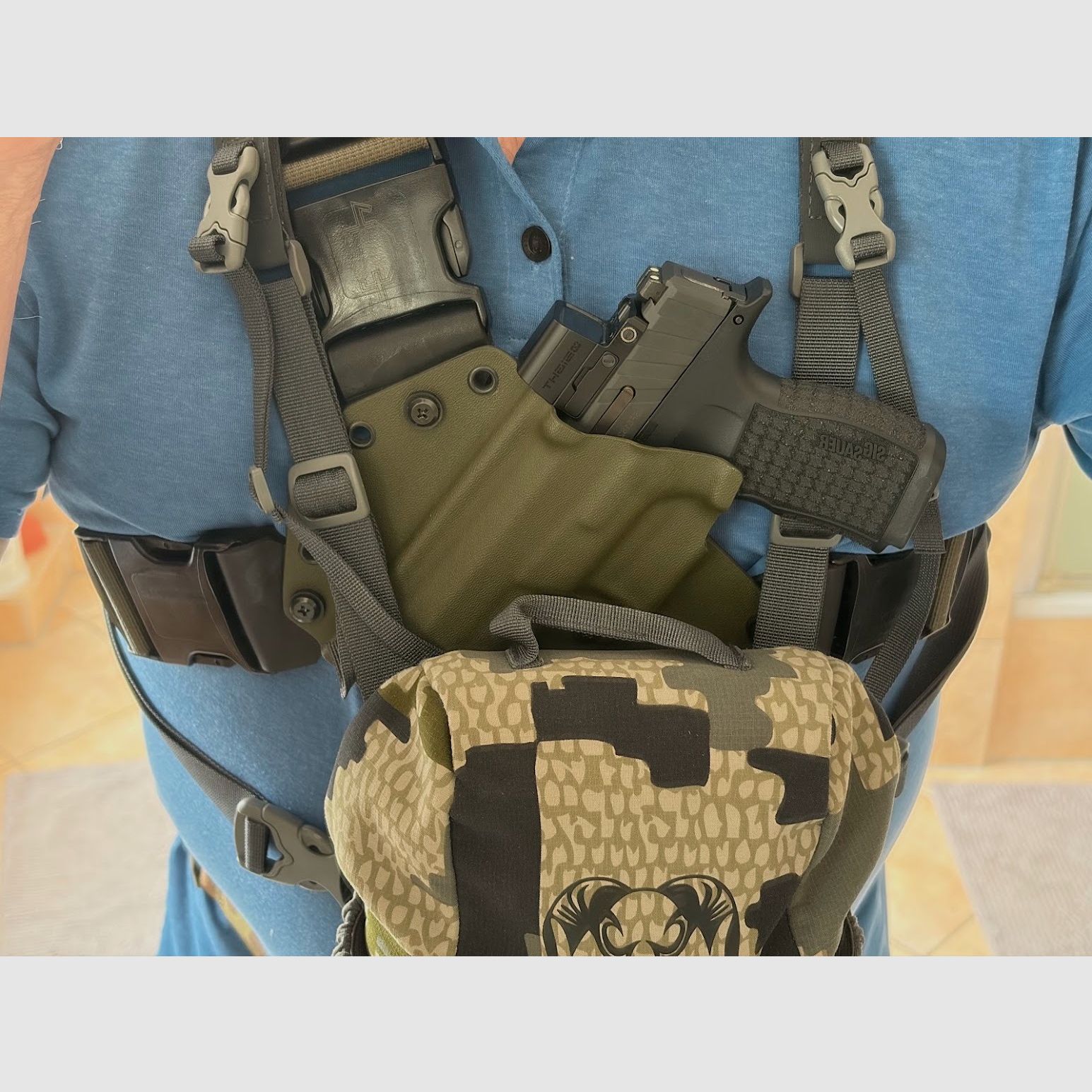 RECON Chest Holster - voor CZ-P10 F (C/SC) van Invader Concepts