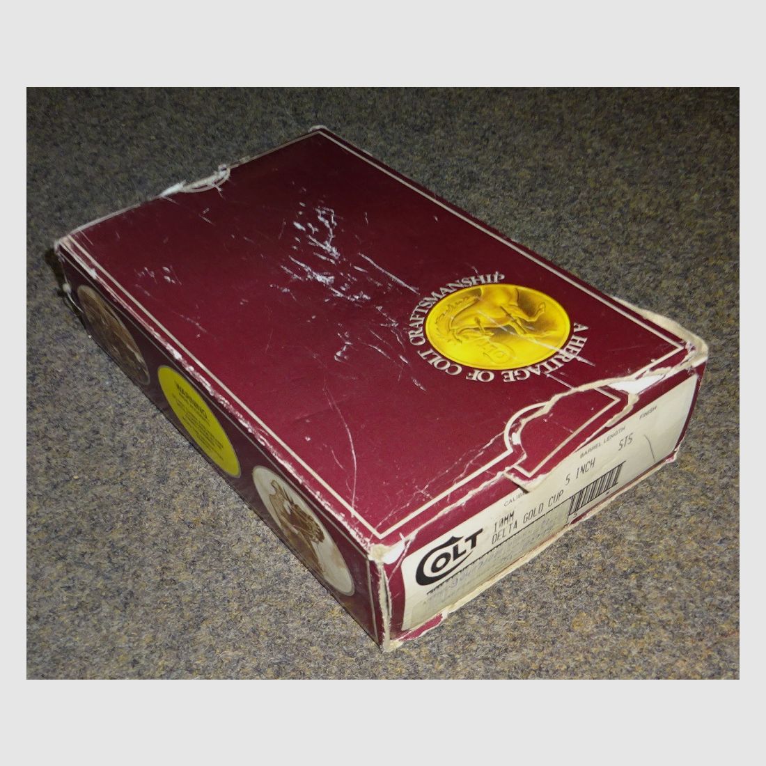 Collector's item: COLT Delta Gold Cup in 10mmAuto in somewhat damaged original packaging