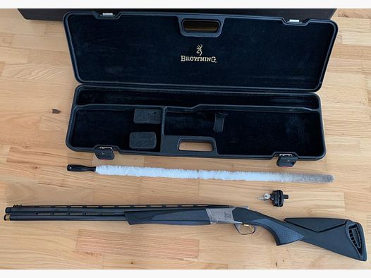 Browning Cynergy Black Ice 76cm Bockdoppelflinte Kaliber 12/76