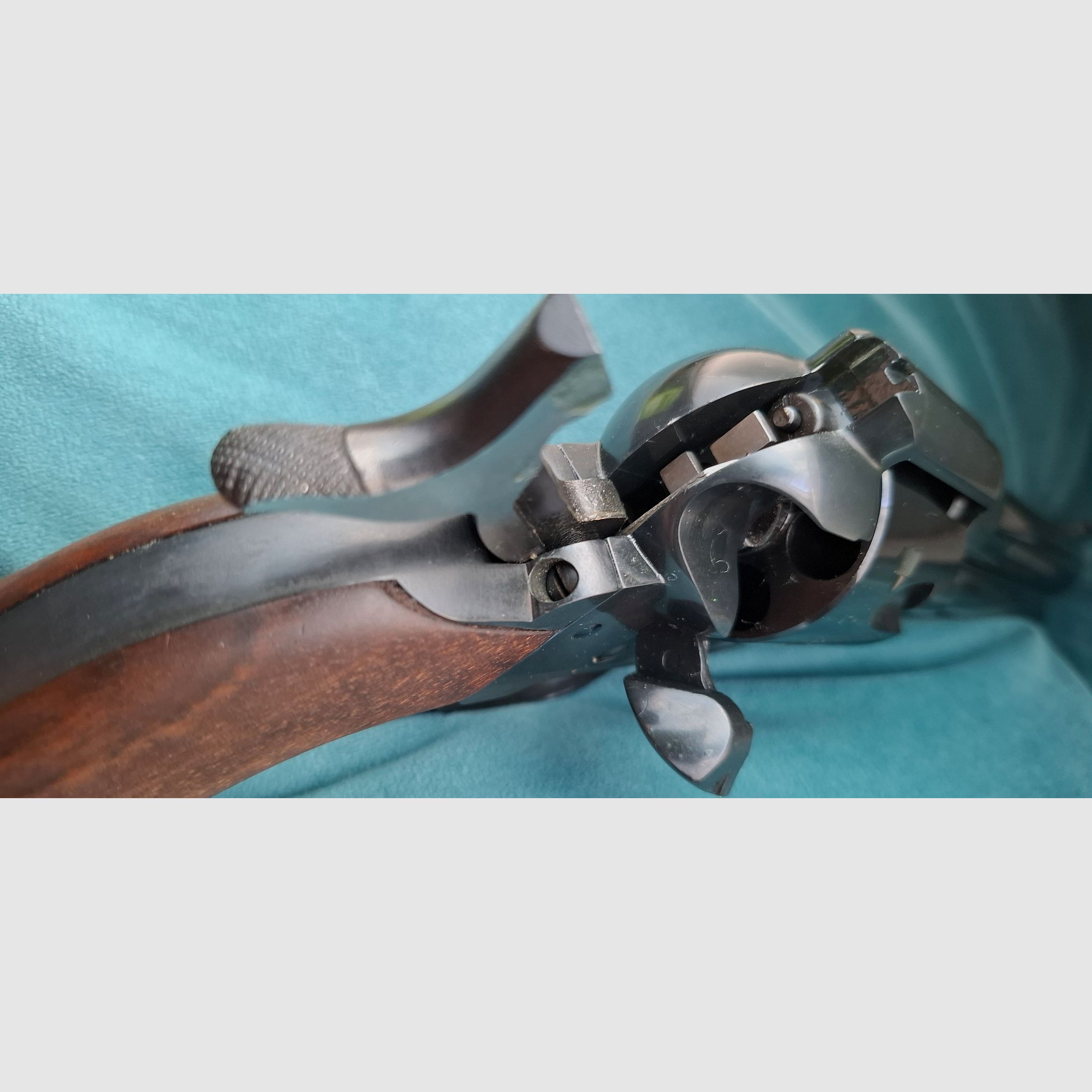 Colt Weihrauch Kal 9mm R Knall