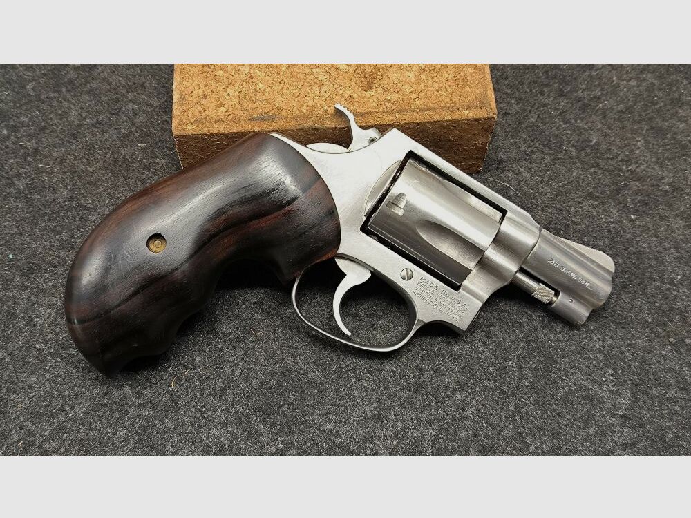 Smith & Wesson Mod. 60