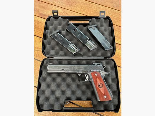 Caspian Arms Ltd. "The Duke Custom" Kaliber .45 ACP gebaseerd op 1911