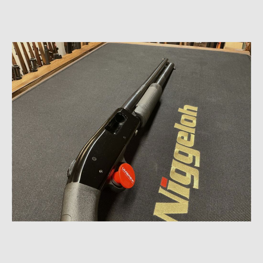 Mossberg Ohne 12/76