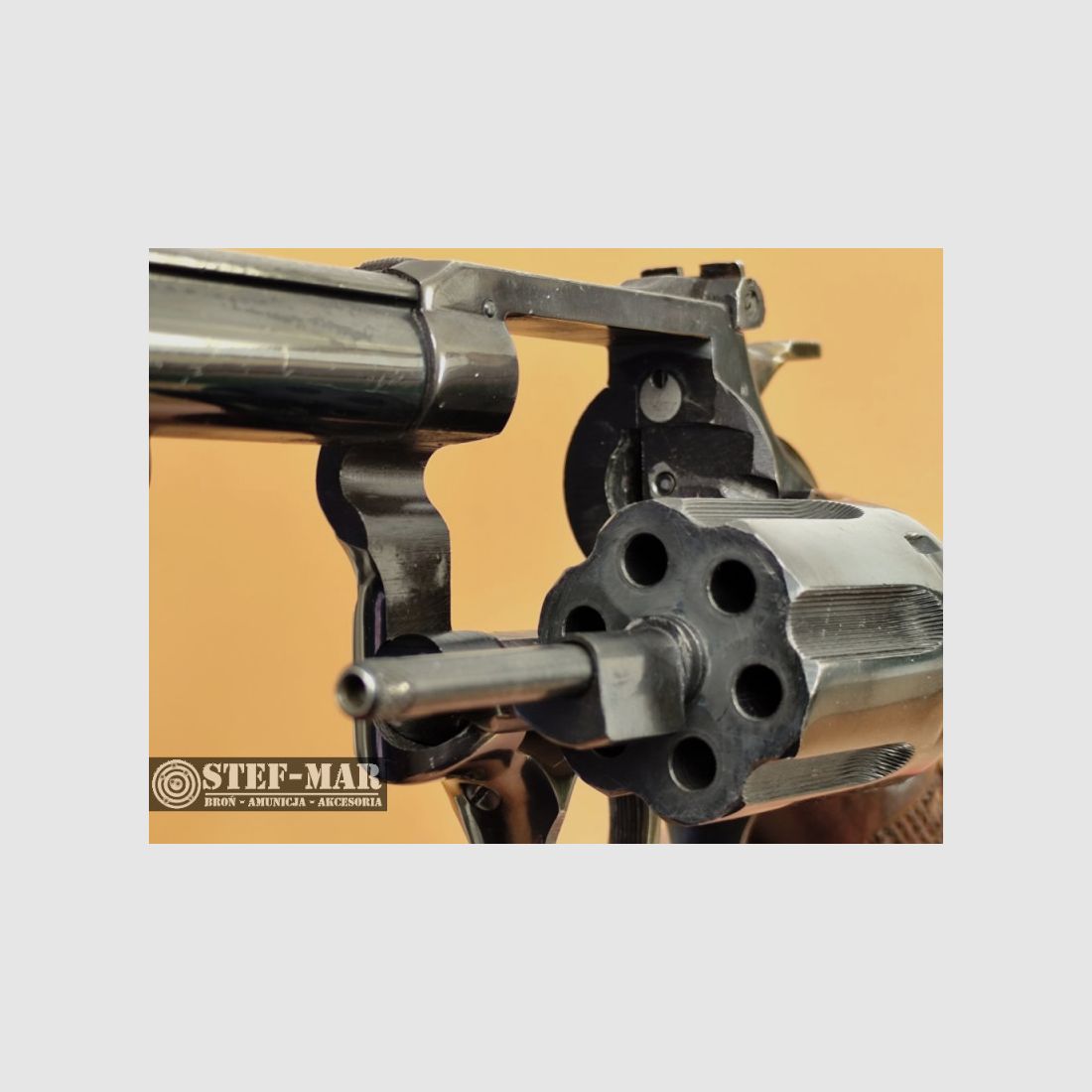 Rewolwer Taurus, kal. .22 Long Rifle [Z2181], zdjęcie 10 z 16