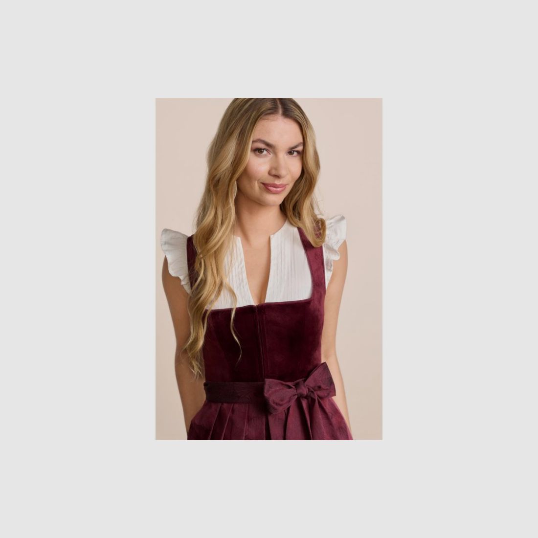 Krüger D-Dirndl Oleanna Terciopelo 60cm | baya, imagen 5 de 8