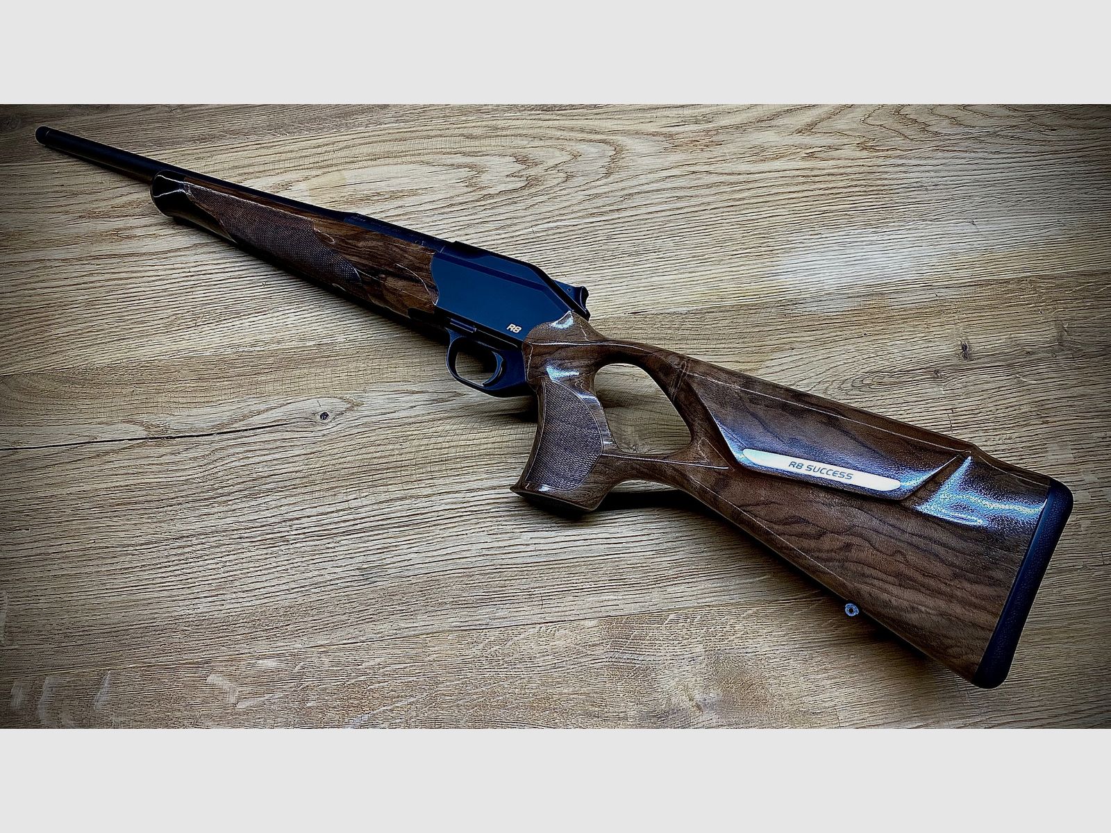 Blaser R8 Success / Wood class 4 / caliber and barrel length of your choice / absolute opportunity