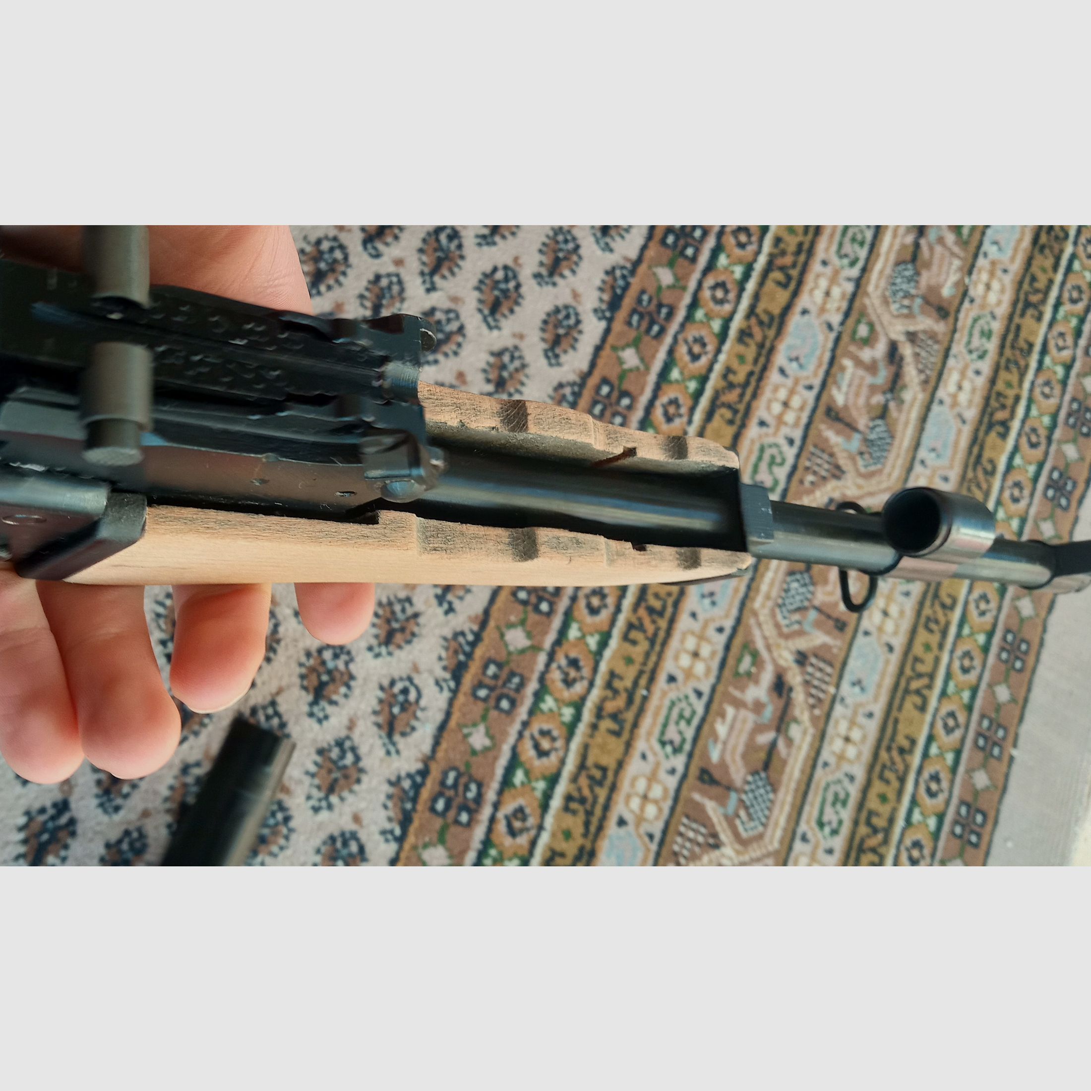 Original AK47 (not AKM!) lower wooden handguard made of beech / Fitted for GSG Cybergun Co2 AK47 (China-Yunker)