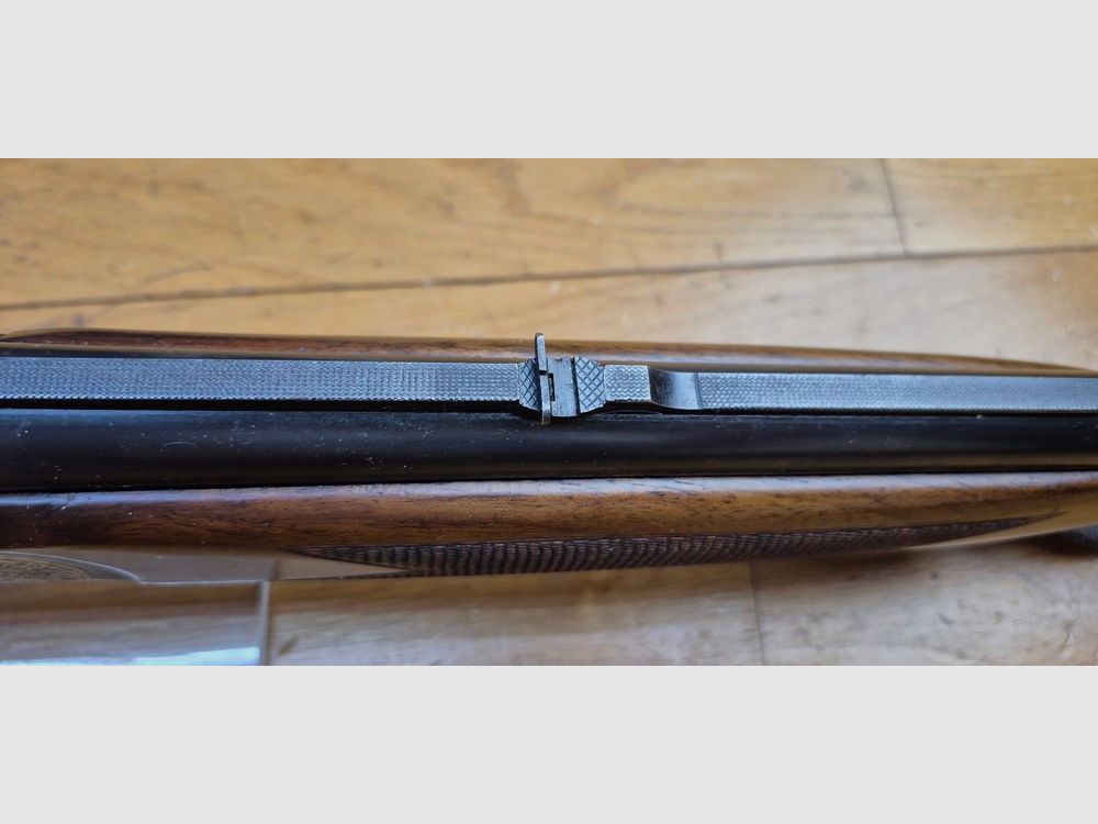 Bellissimo fucile combinato di ANTONIO ZOLI — Cal. 12/70 e 7x65R rigato — Armi della gamma Delfino testate nel 1974 — Una casa che risale al Rinascimento – Bellissima condizione estetica – Eccellente stato meccanico – Canne a specchio – TBE, immagine 25 di 43
