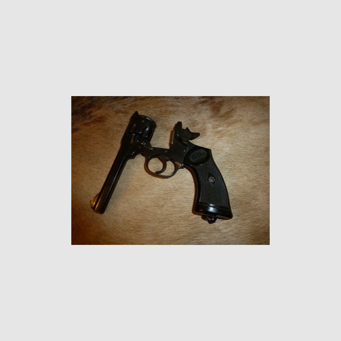 Webley & Scott Mark IV.38, 5'' Lauf, gestempelt BSAP