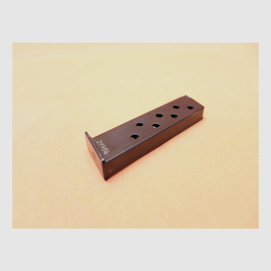 DDR SURPLUS Walther PP: Magazine DDR (without marking) 8-round blued without magazine base 7.65mm Browning