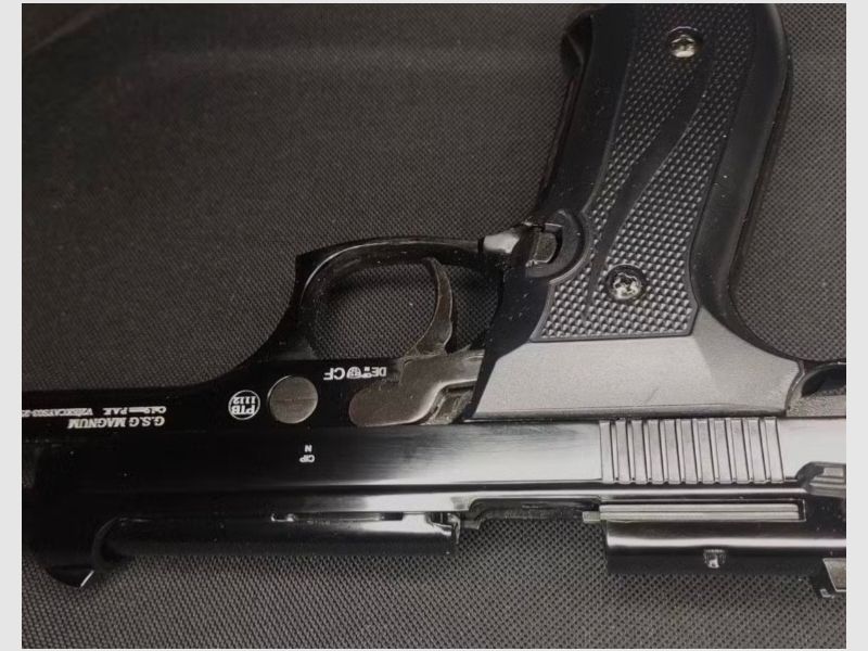 Ekol Firat Magnum Schreckschuss Pistole in schwarz, Kaliber 9mm P.A.K. (PTB 1112)