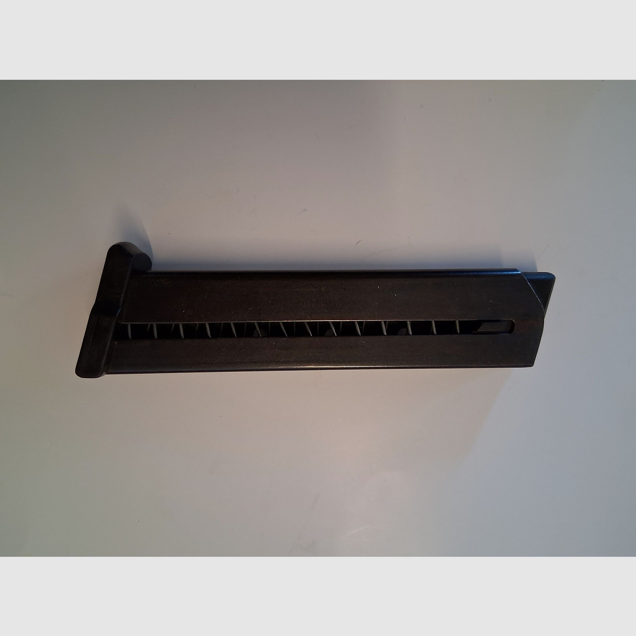 Magazin für Röhm Mod. 725  Kal. 9 mm P.A.K. (neuwertig)