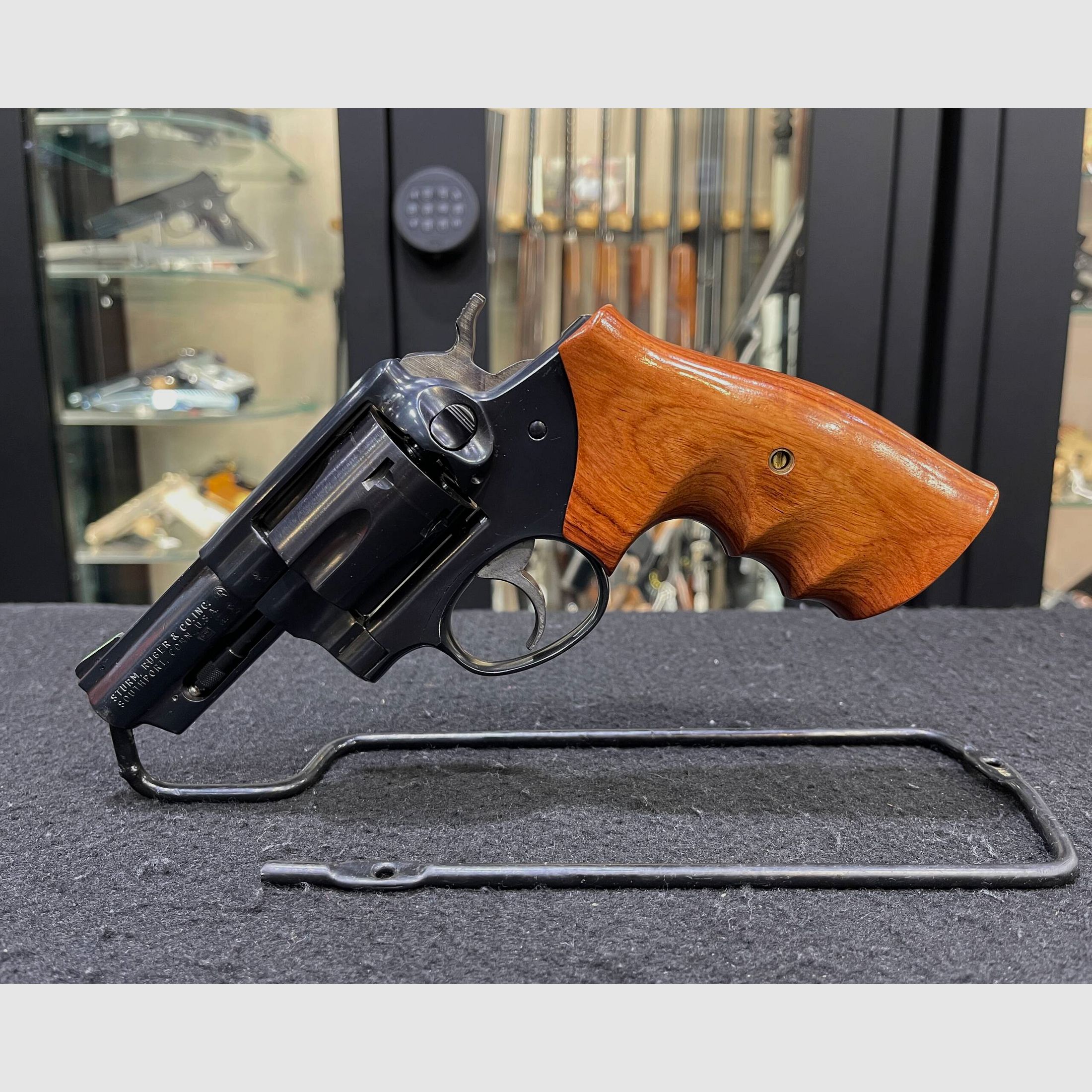 Ruger Speed Six, afbeelding 2 van 7
