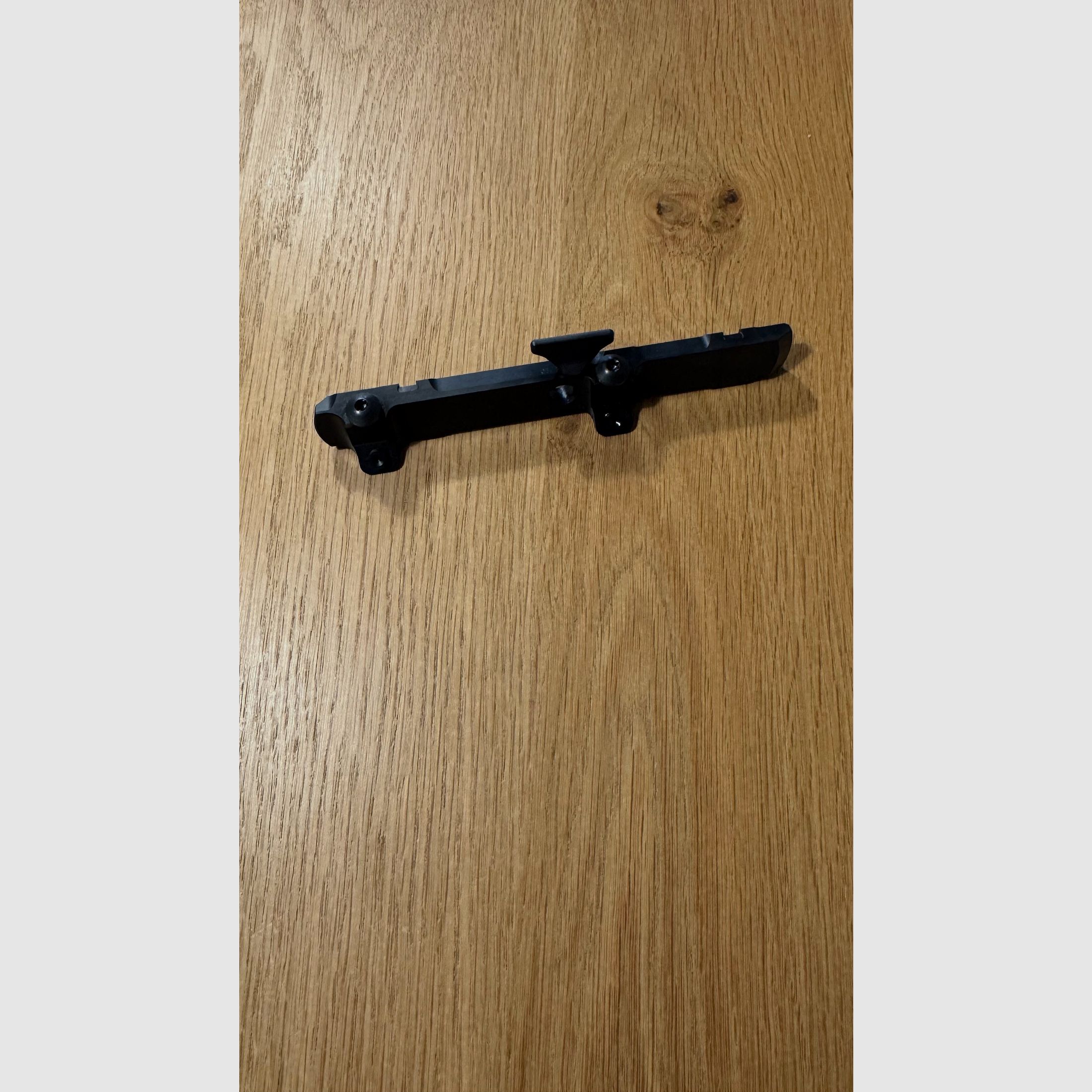 Podstawowa szyna Dentler Blaser R8
