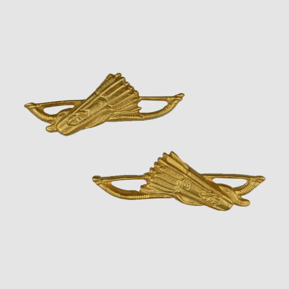 Menuki hechos a mano de Japón arco Yumi dorado